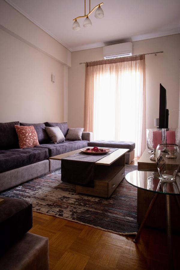 Efis Apartment Down Town Perfect Location 纳弗帕克托斯 外观 照片